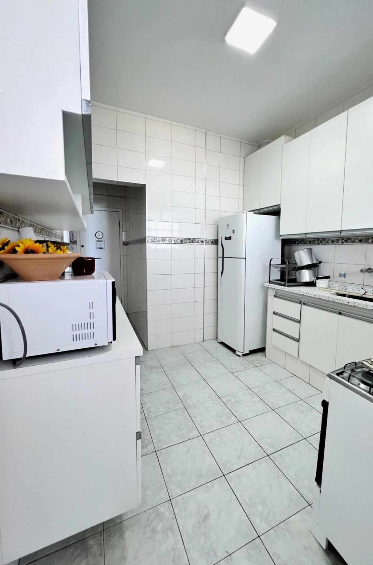 Apartamento 4 Quartos, 3 Banheiros, Vista Para O Mar Pitangueiras, Sacada, 1 Vaga De Garagem, Apenas 50 Metros Do Mar غوارويا المظهر الخارجي الصورة