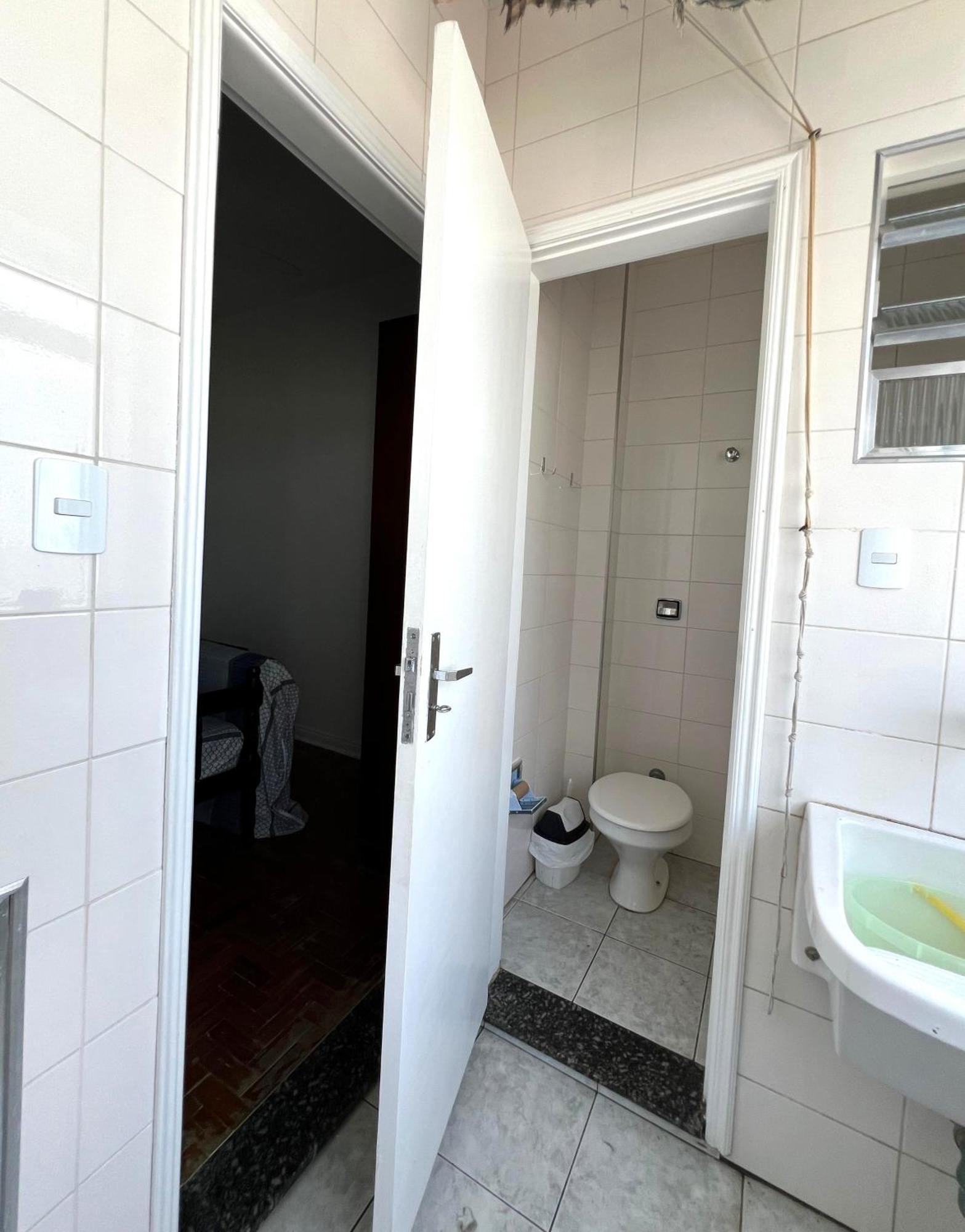 Apartamento 4 Quartos, 3 Banheiros, Vista Para O Mar Pitangueiras, Sacada, 1 Vaga De Garagem, Apenas 50 Metros Do Mar غوارويا المظهر الخارجي الصورة